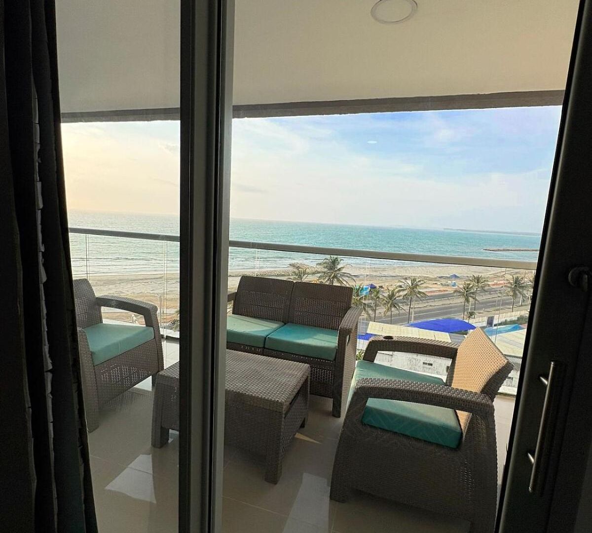 Despierta Frente Al Mar Con Playa Y Piscina En *