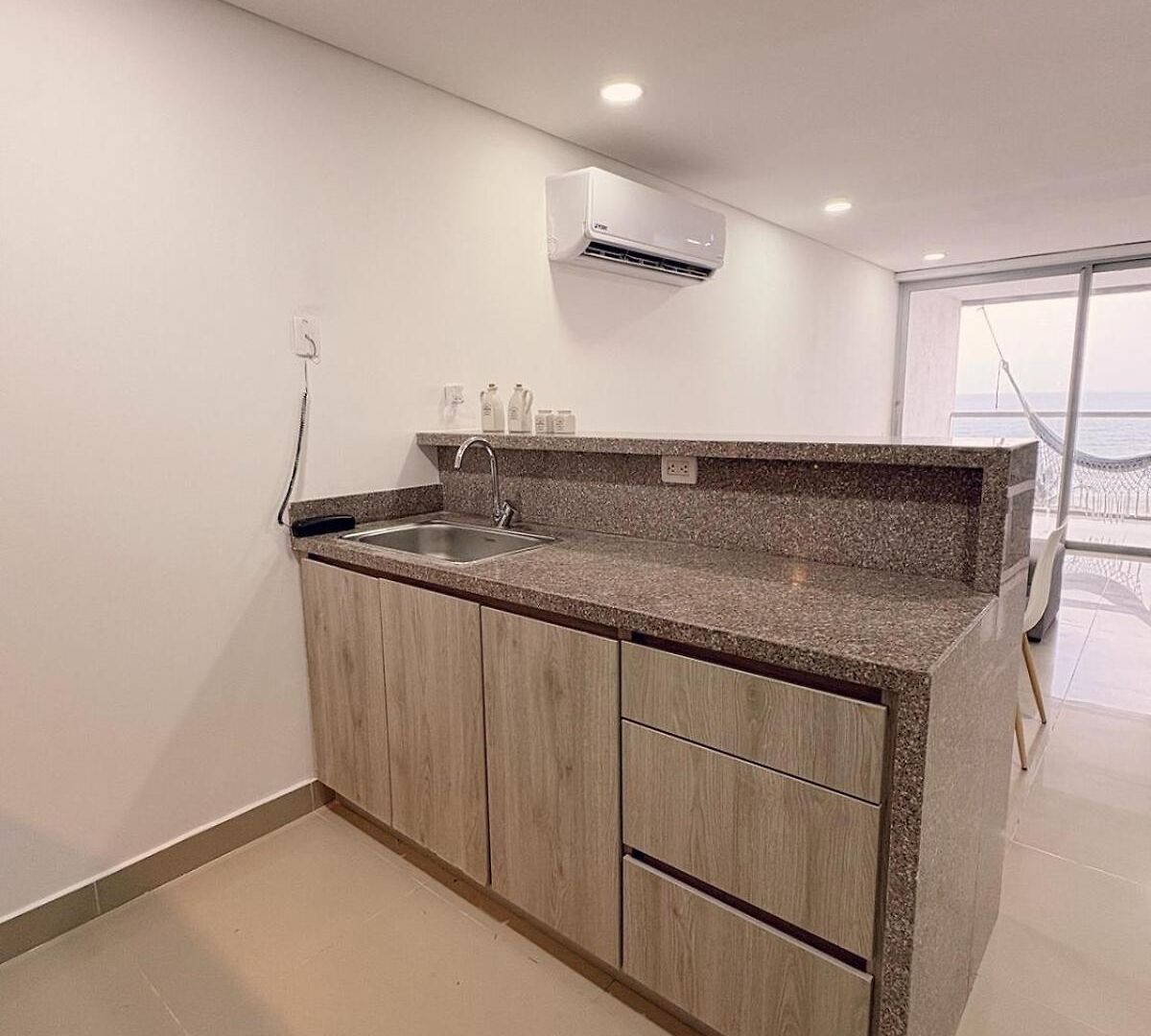 Despierta Frente Al Mar Con Playa Y Piscina En Apartamento *