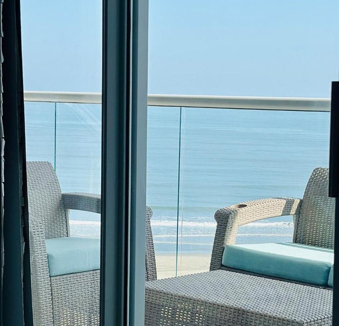 Apartamento Despierta Frente Al Mar Con Playa Y Piscina En *