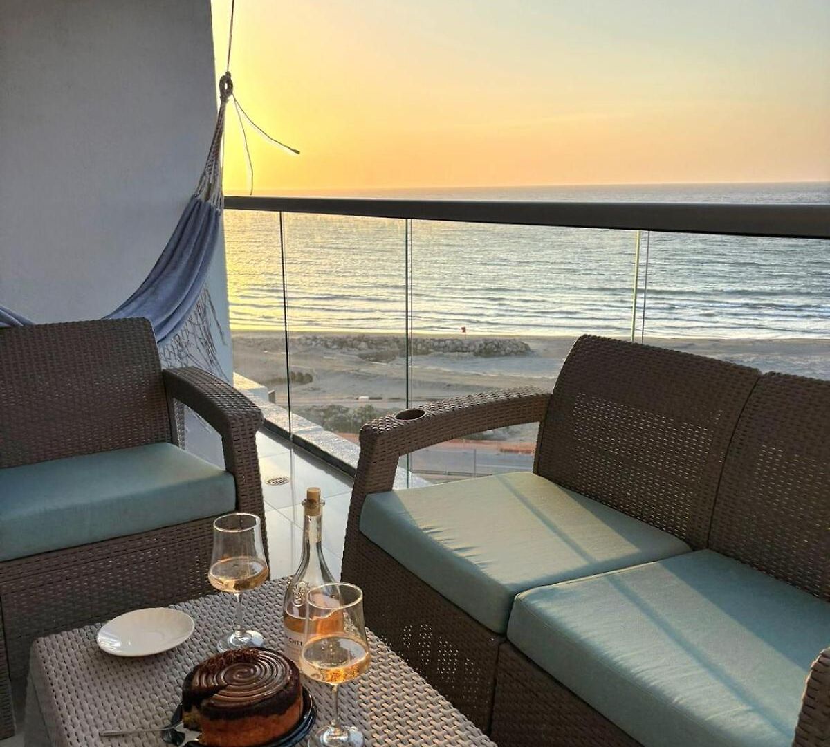 Despierta Frente Al Mar Con Playa Y Piscina En Cartagena