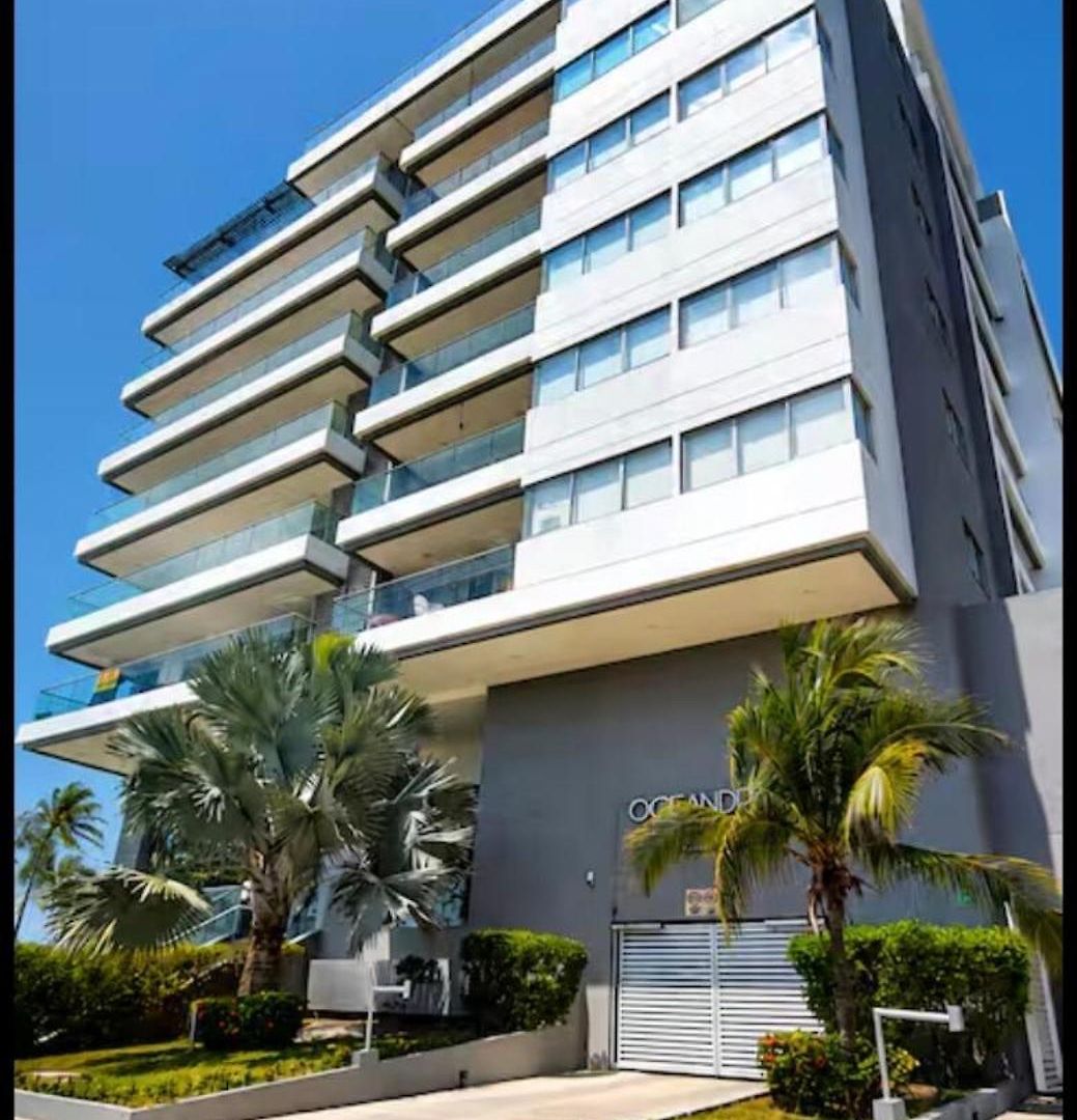 Despierta Frente Al Mar Con Playa Y Piscina En Apartamento