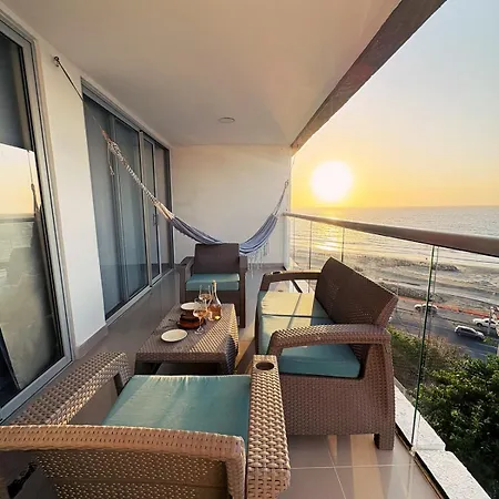 Despierta Frente Al Mar Con Playa Y Piscina En Apartamento