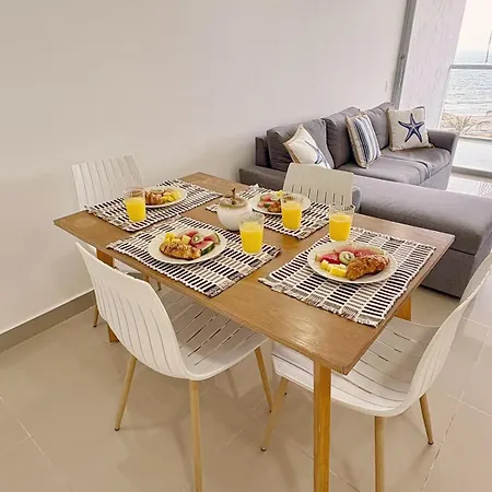 Despierta Frente Al Mar Con Playa Y Piscina En Apartamento Cartagena